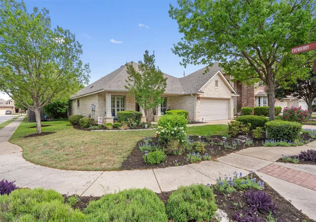 Photo 2 of Single family home for sale at 9437 Caves Valley Dr, Austin, TX 78717 | MLS# 8700879 | Listing updated on 2026-09-13