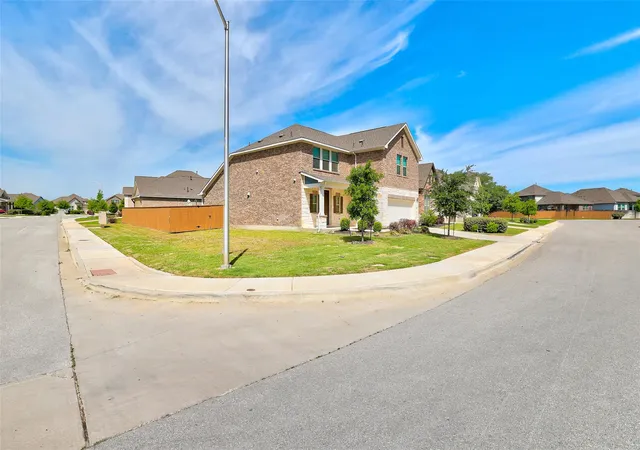 Photo 4 of Single family home for sale at 310 Running M St, Georgetown, TX 78633 | MLS# 5020588 | Listing updated on 2026-10-16