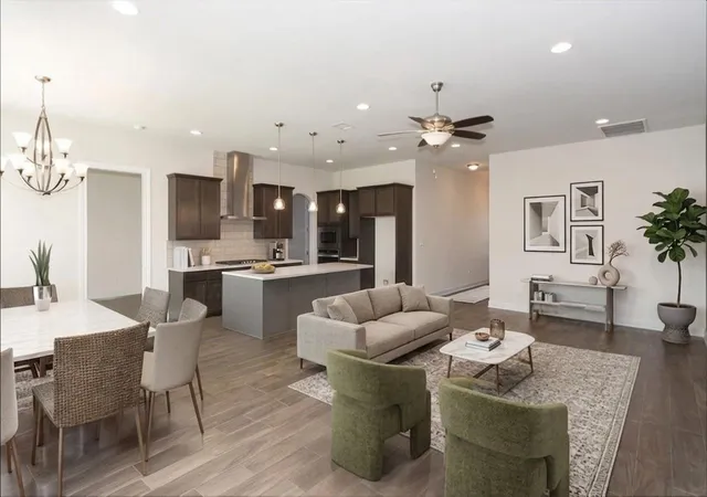 Photo 1 of Single family home for sale at 4733 Collins St, Round Rock, TX 78681 | MLS# 1182030 | Listing updated on 2026-09-15