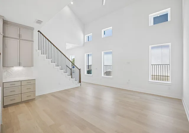 Photo 4 of Single family home for sale at 2014 Kit Cir, Austin, TX 78758 | MLS# 2093082 | Listing updated on 2026-09-19