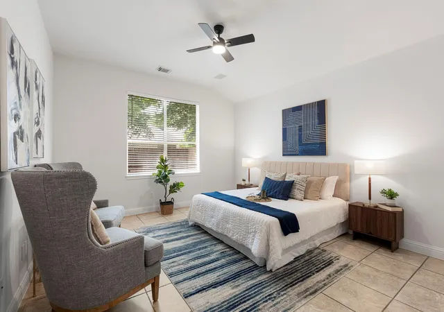 Photo 4 of Single family home for sale at 2904 Centennial Olympic Park, Austin, TX 78732 | MLS# 2405582 | Listing updated on 2026-09-21