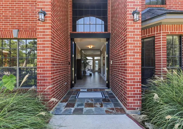 Photo 3 of Sale Pending at 12710 Aries Loop, Willis, TX 77318 | MLS# 1118693 | Listing updated on 2026-09-15