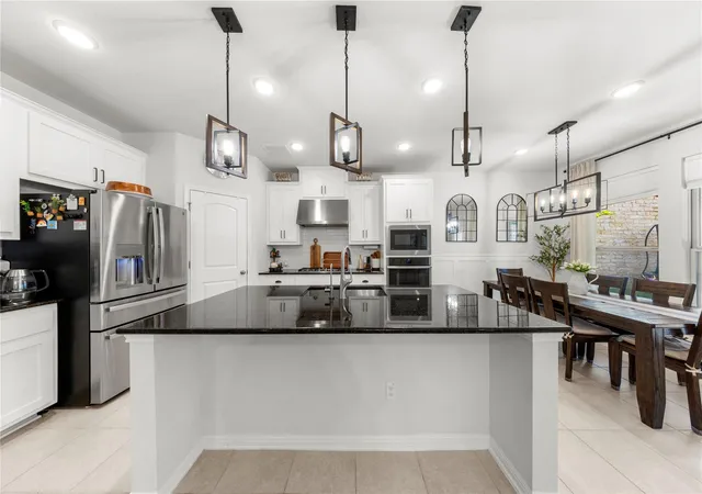 Photo 3 of Single family home for sale at 1424 Castalo Ln, Leander, TX 78641 | MLS# 8265005 | Listing updated on 2026-09-22