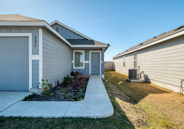Photo 4 of Single family home for sale at 201 Tugboat Annie Way, Jarrell, TX 76537 | MLS# 2894064 | Listing updated on 2026-09-12