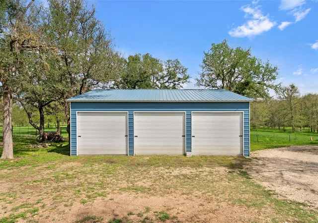 Photo 3 of House for sale at 274 Old Austin Trl, Elgin, TX 78621 | MLS# 9606754 | Listing updated on 2026-09-15