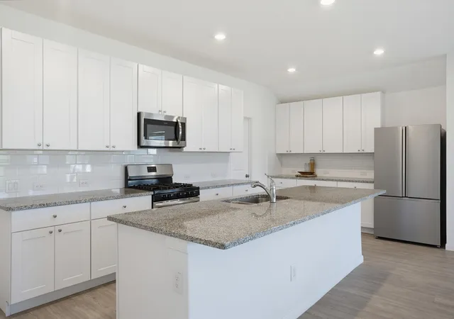 Photo 3 of Single family home for sale at 5904 Geronimo Way, Seguin, TX 78155 | MLS# 8859515 | Listing updated on 2026-10-05