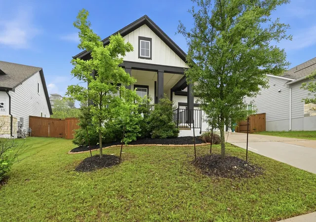 Photo 2 of Single family home for sale at 363 Crimson Sky Ct, Dripping Springs, TX 78620 | MLS# 8317419 | Listing updated on 2026-09-12
