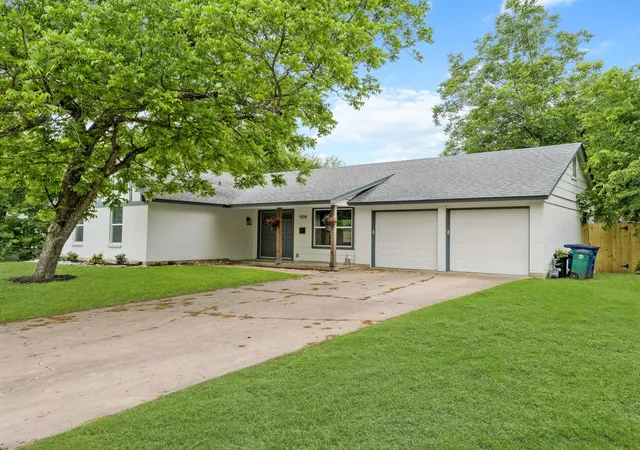 Photo 3 of Single family home for sale at 9204 Collinfield Dr, Austin, TX 78758 | MLS# 2519350 | Listing updated on 2026-09-12