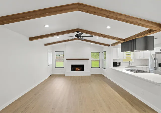 Photo 4 of Single family home for sale at 9204 Collinfield Dr, Austin, TX 78758 | MLS# 2519350 | Listing updated on 2026-09-12
