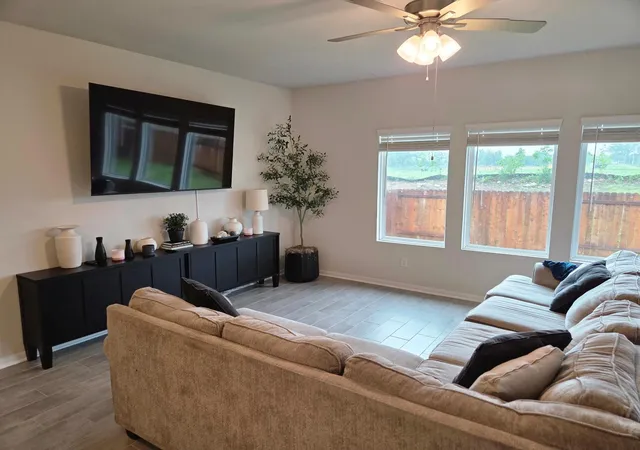 Photo 2 of Single family home for sale at 151 Arches Dr, Kyle, TX 78640 | MLS# 1322127 | Listing updated on 2026-09-11