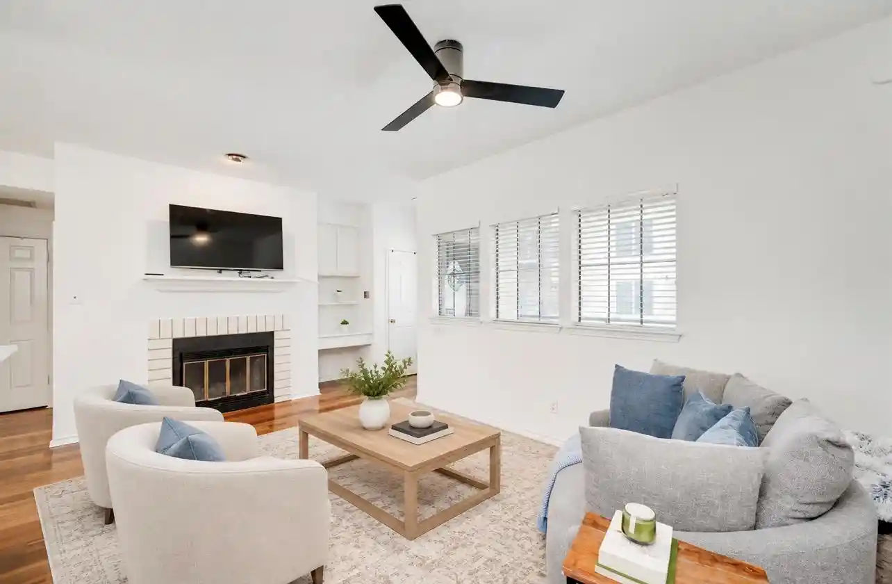 Listing Photo 38 - Condo for sale in 3001 Cedar St located at 3001 Cedar St, Austin, TX 78705 - Unit #A-205