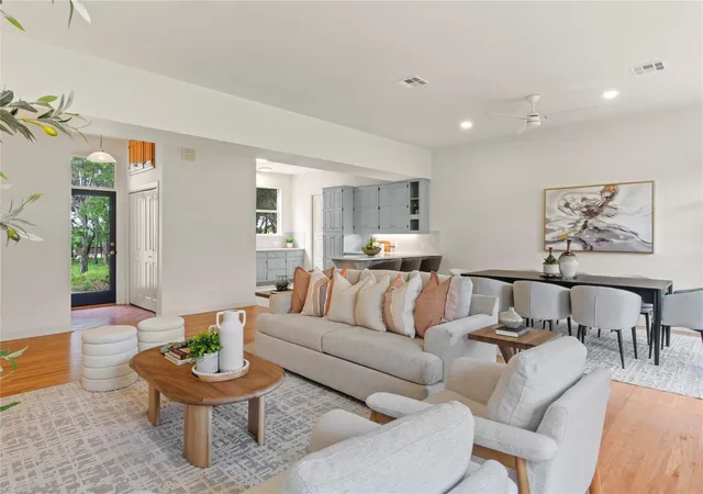 Photo 4 of Single family home for sale at 1700 Patterson Rd, Austin, TX 78733 | MLS# 4127168 | Listing updated on 2026-09-21