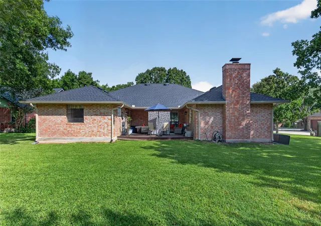 Photo 4 of Single family home for sale at 136 Dundee Grace, New Braunfels, TX 78130 | MLS# 2491747 | Listing updated on 2026-09-14