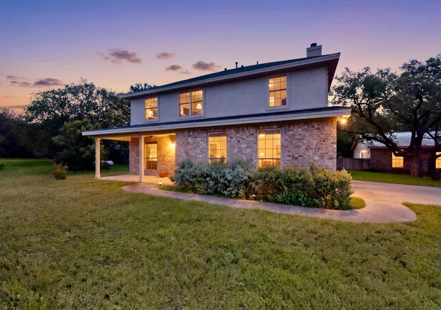 Photo 2 of Single family home for sale at 311 Oak Forest Cv, Buda, TX 78610 | MLS# 4474326 | Listing updated on 2026-09-23