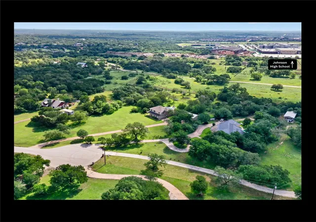 Photo 3 of Single family home for sale at 311 Oak Forest Cv, Buda, TX 78610 | MLS# 4474326 | Listing updated on 2026-09-23