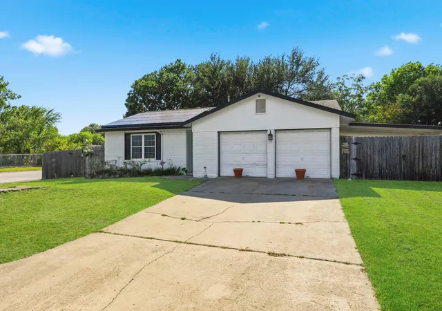 Photo 1 of Single family home for sale at 7106 Moat Cv, Austin, TX 78745 | MLS# 5106766 | Listing updated on 2026-10-08