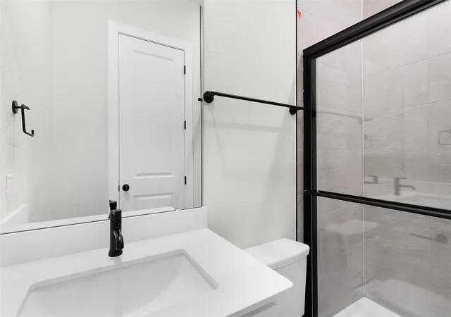 Photo 3 of Single family home for sale at 1704 Willow Bean Dr, Georgetown, TX 78633 | MLS# 3670071 | Listing updated on 2026-09-18