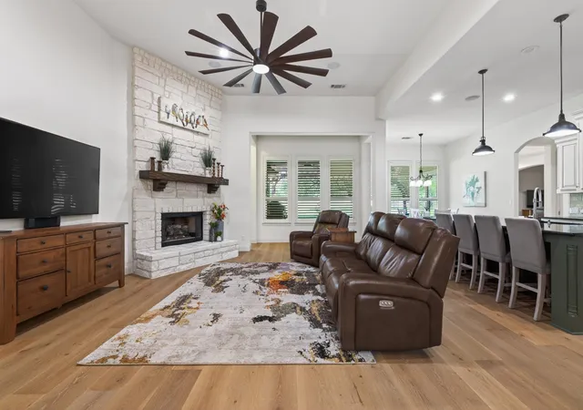Photo 4 of Single family home for sale at 163 Estrella Xing, Georgetown, TX 78628 | MLS# 3697775 | Listing updated on 2026-09-14