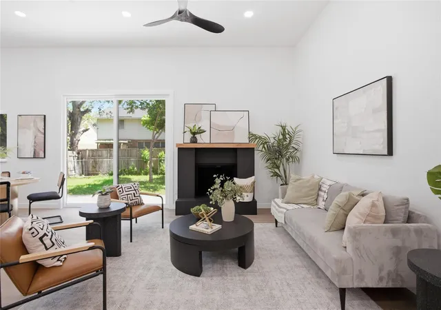 Photo 2 of Single family home for sale at 2110 Magazine St, Austin, TX 78727 | MLS# 9058376 | Listing updated on 2026-09-13