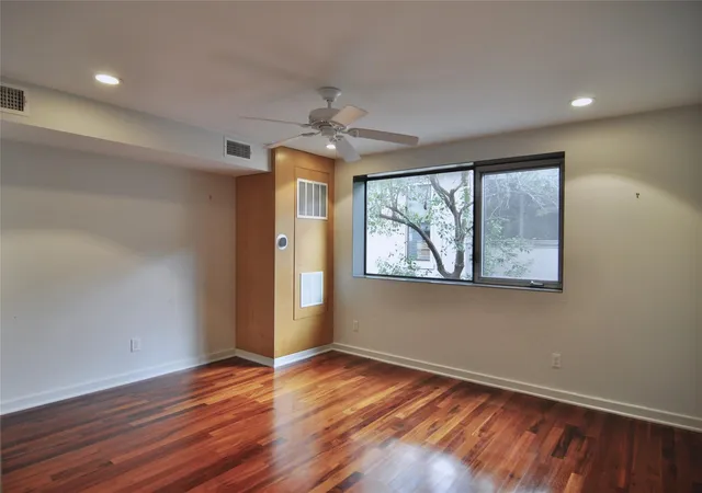 Photo 4 of Single family home for sale at 904 West Ave #101, Austin, TX 78701 | MLS# 8099974 | Listing updated on 2026-10-20