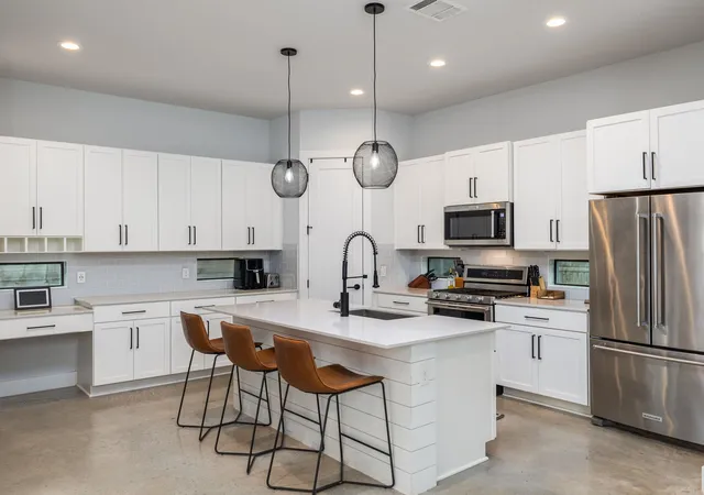 Photo 3 of Single family home for sale at 2909 E 3rd Street #2, Austin, TX 78702 | MLS# 5852244 | Listing updated on 2026-09-14