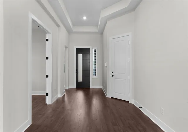 Photo 2 of Single family home for sale at 4742 Regents Pl, Round Rock, TX 78665 | MLS# 4889364 | Listing updated on 2026-09-15