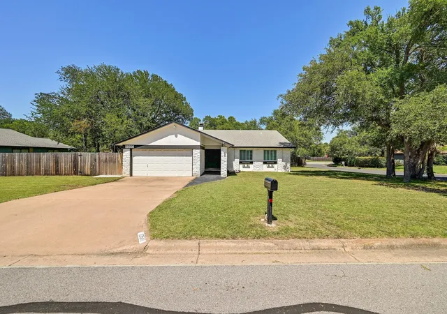 Photo 1 of Single family home for sale at 12501 Preece Dr, Austin, TX 78729 | MLS# 2437569 | Listing updated on 2026-09-15