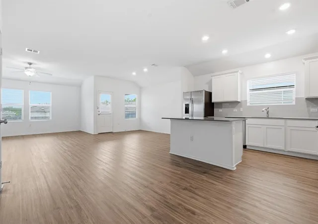 Photo 3 of Single family home for sale at 10508 Steinbeck Dr, Austin, TX 78747 | MLS# 4723327 | Listing updated on 2026-10-05