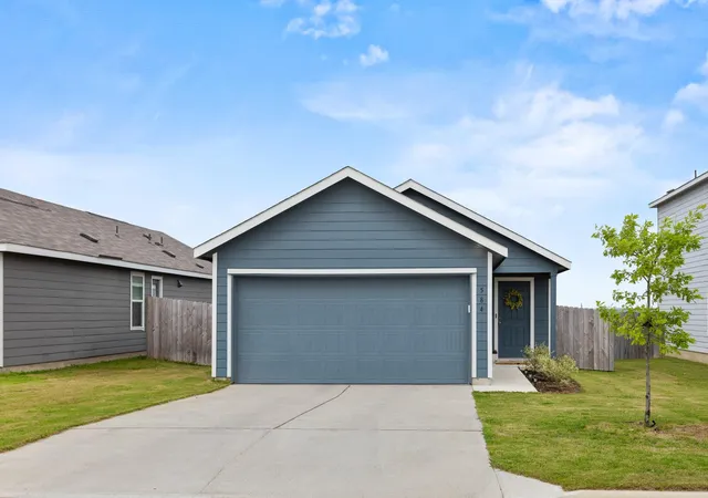 Photo 3 of Single family home for sale at 584 Commander Abbott Dr, Jarrell, TX 76537 | MLS# 6837311 | Listing updated on 2026-09-14