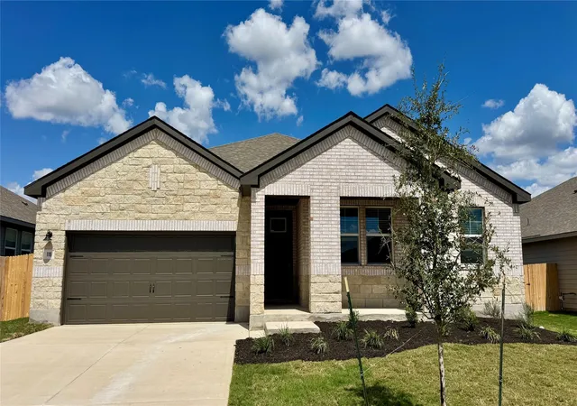 Photo 1 of Single family home for sale at 116 Pendleton Dr, Kyle, TX 78640 | MLS# 8125878 | Listing updated on 2026-10-09