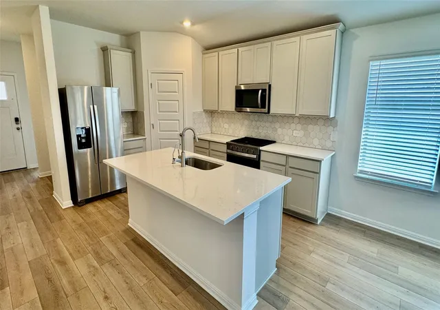 Photo 2 of Single family home for sale at 13312 Rindle Reach Dr, Buda, TX 78610 | MLS# 2970587 | Listing updated on 2026-10-28