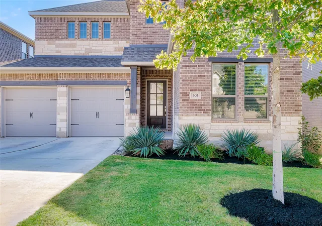 Photo 3 of Single family home for sale at 305 Terra Manor Trl, Georgetown, TX 78628 | MLS# 4473972 | Listing updated on 2026-10-05