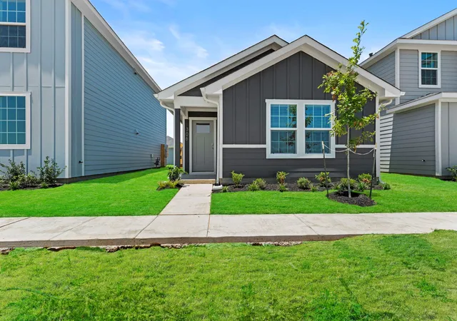 Single family home for sale at 306 Nizao Ln, Bastrop, TX 78602 | MLS# 7736413