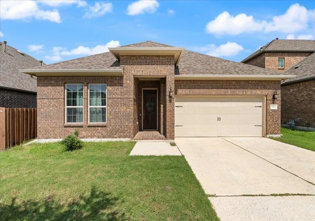 Photo 3 of Single family home for sale at 1313 Mustang Brk Ln, Leander, TX 78641 | MLS# 4475195 | Listing updated on 2026-10-09