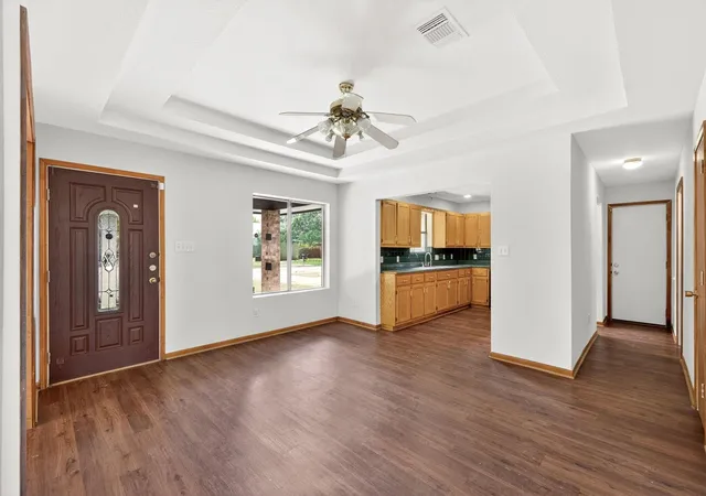 Photo 3 of Single family home for sale at 903 Travis St, Lockhart, TX 78644 | MLS# 5113261 | Listing updated on 2026-10-06
