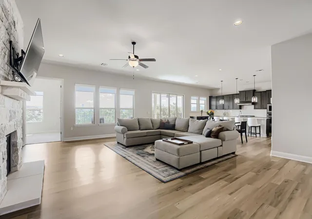 Photo 3 of Single Family Residence at 2429 Costa Del Sol Dr, Leander, TX 78641 | MLS# 5386925 | Sold
