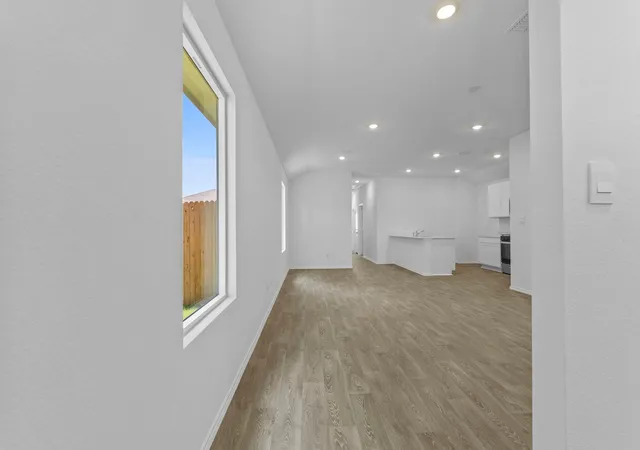 Photo 4 of Single family home for sale at 320 Nizao Ln, Bastrop, TX 78602 | MLS# 1781618 | Listing updated on 2026-10-08