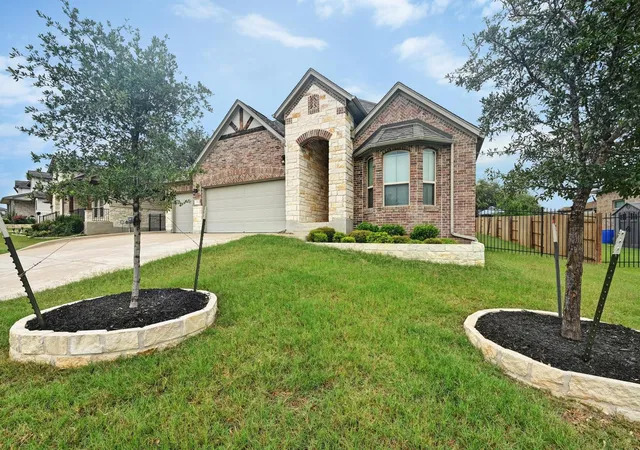 Photo 2 of Single family home for sale at 918 Valley View Dr, Cedar Park, TX 78641 | MLS# 7199688 | Listing updated on 2026-09-15