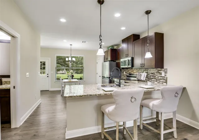 Photo 4 of Townhouse for sale at 18803 Hogan Cir #16, Point Venture, TX 78645 | MLS# 3000481 | Listing updated on 2026-09-11