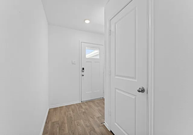 Photo 2 of Single family home for sale at 118 Schuenemann Way, Kyle, TX 78640 | MLS# 4382289 | Listing updated on 2026-10-08
