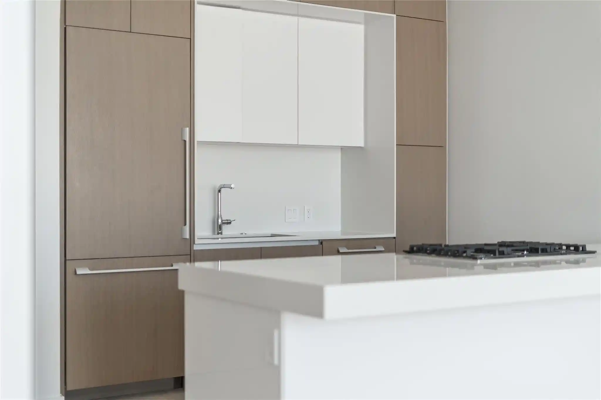 Listing Photo 2 - Condo for sale in 313 W 17Th St located at 313 W 17Th St, Austin, TX 78701 - Unit #1202