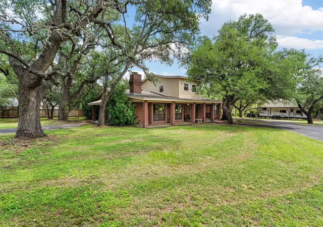Photo 3 of Single family home for sale at 455 Robins Ln, Bertram, TX 78605 | MLS# 3470375 | Listing updated on 2026-09-15