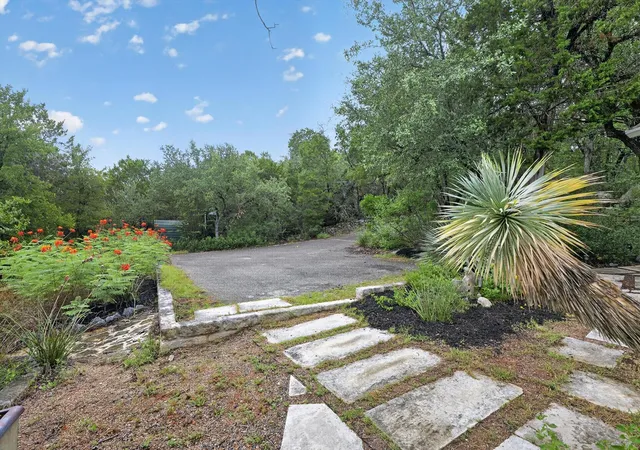 Photo 4 of Single family home for sale at 12421 Painted Bunting Dr, Austin, TX 78726 | MLS# 6079182 | Listing updated on 2026-09-15