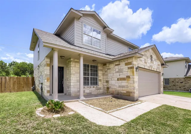Photo 3 of Single family home for sale at 4125 Pebble Ridge Cv, Round Rock, TX 78681 | MLS# 1104037 | Listing updated on 2026-10-07