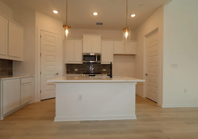 Photo 3 of Sale Pending at 13215 Stabler Dr, Manchaca, TX 78652 | MLS# 1230283 | Listing updated on 2026-09-22