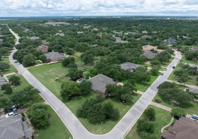 Photo 4 of Single family home for sale at 1003 Lucinda Ter, Georgetown, TX 78628 | MLS# 8228374 | Listing updated on 2026-09-15