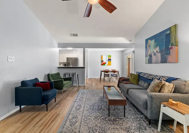 Photo 3 of Single family home for sale at 9511 Curlew Dr, Austin, TX 78748 | MLS# 6231747 | Listing updated on 2026-10-19