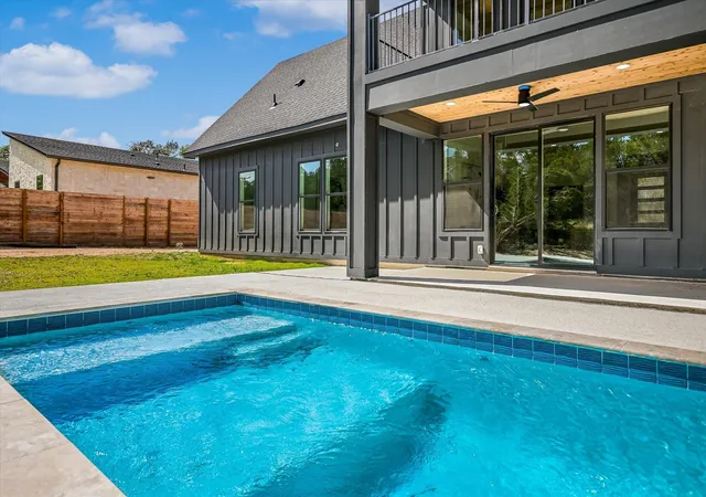 Photo 3 of Single family home for sale at 52 War Bonnet, Wimberley, TX 78676 | MLS# 1311482 | Listing updated on 2026-09-13