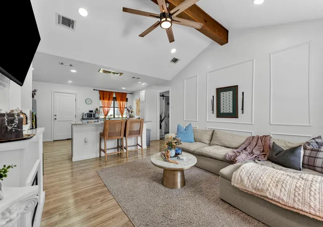 Photo 3 of Single family home for sale at 308 River Hills Dr, San Marcos, TX 78666 | MLS# 7676196 | Listing updated on 2026-09-18