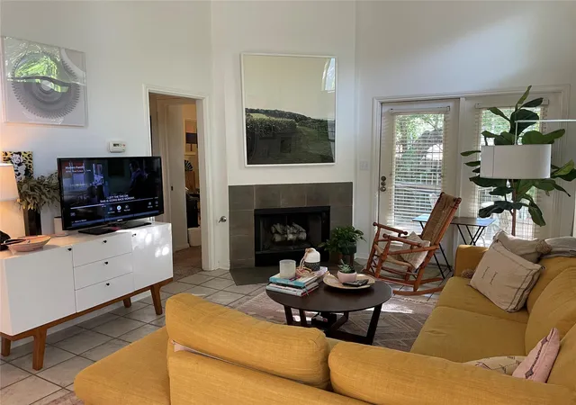 Photo 4 of Single family home for sale at 1011 Brodie St #15, Austin, TX 78704 | MLS# 3484126 | Listing updated on 2026-09-15